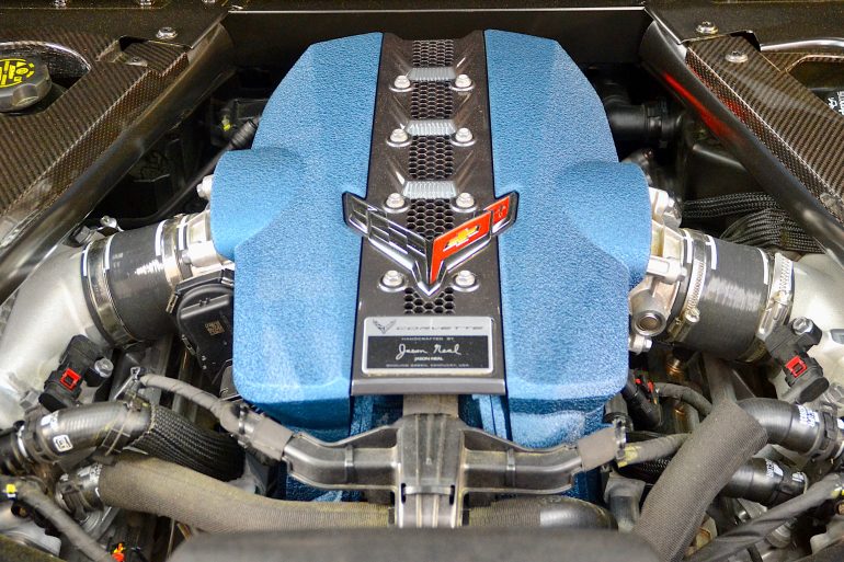 Corvette ZR1 DOHC engine